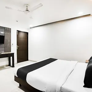 Hotel O Grand Peepal
